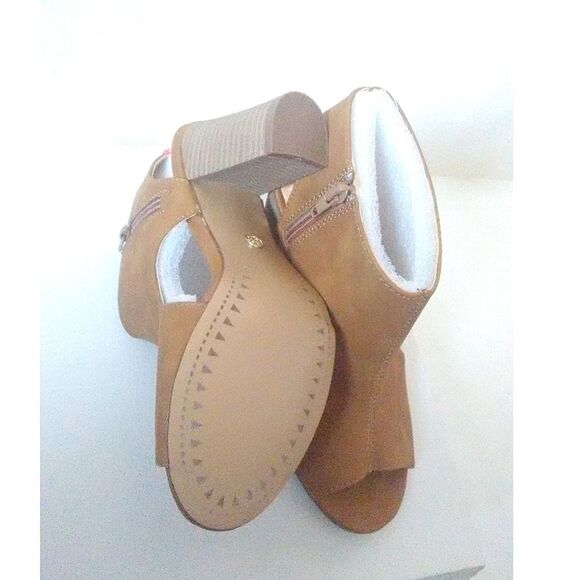 New! XOXO Cutout Peep-Toe Slingback Bootie Tan Brown Sandals Shoes Block Heels - Picture 8 of 8
